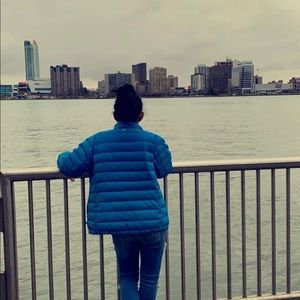 Meet your Posher, Anika